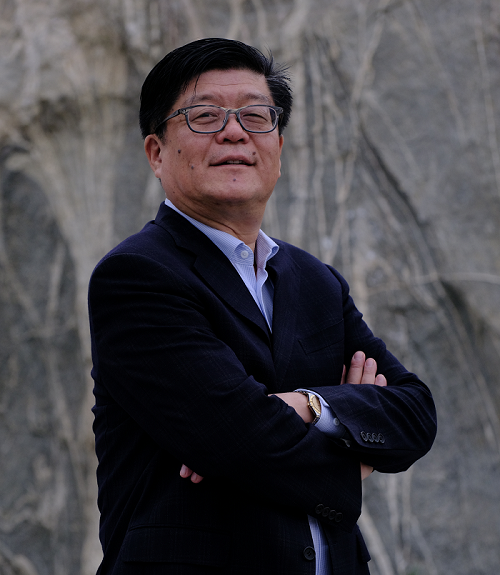 王刚代表：让侵权者付出沉重代价