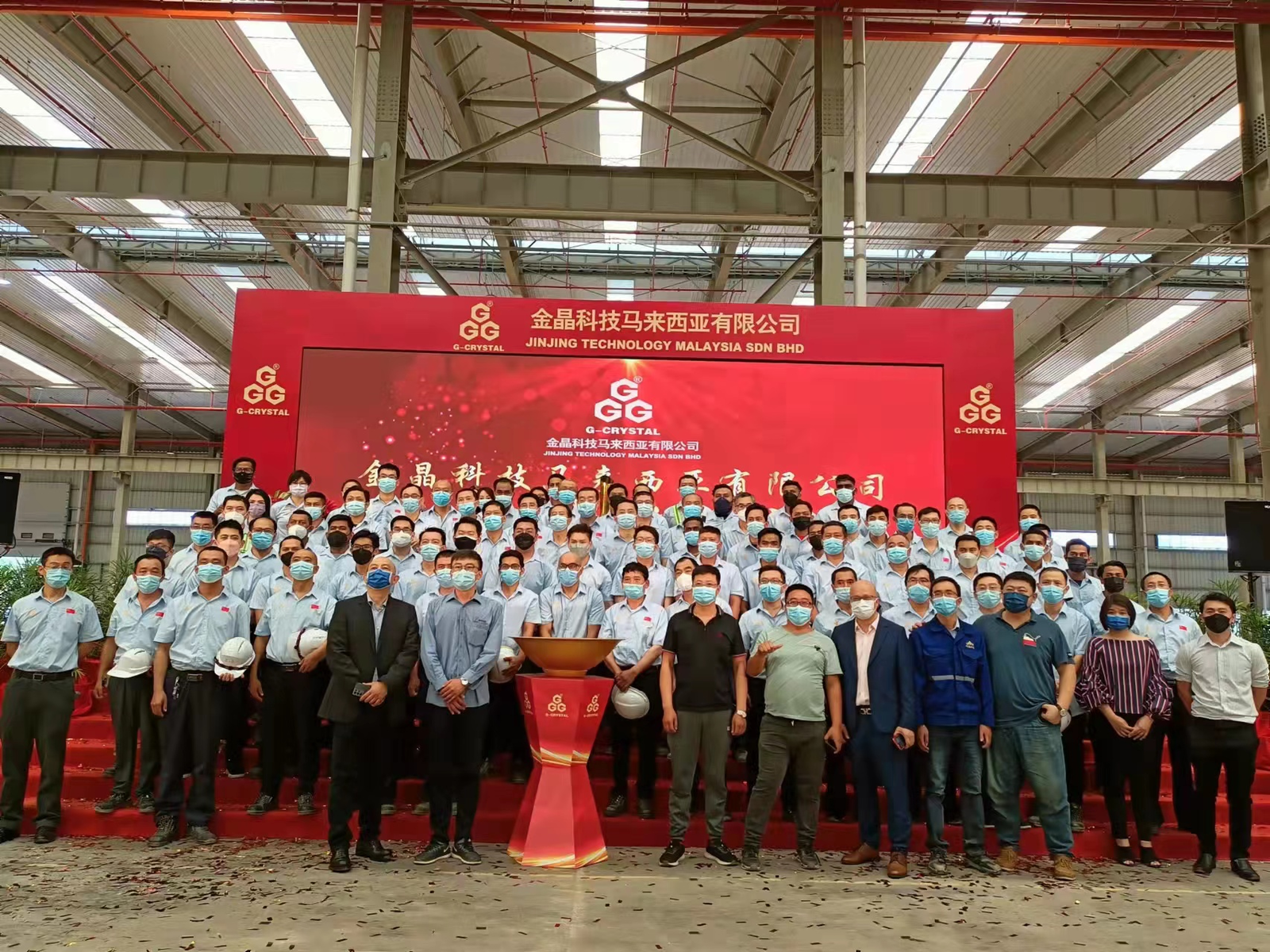 拥抱趋势：fun88乐天使马来西亚光伏玻璃项目点火投产